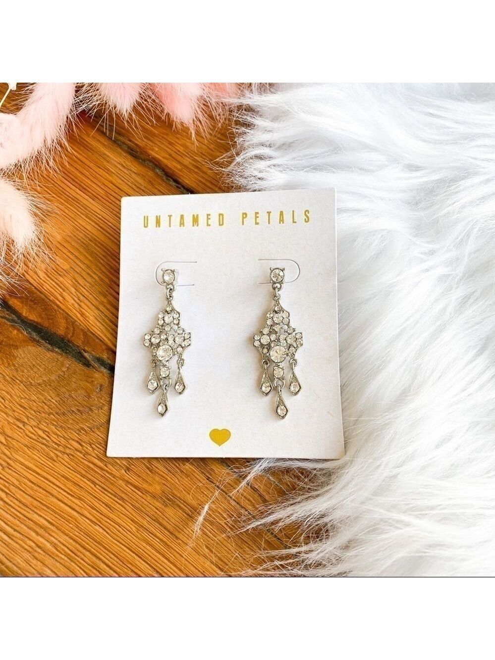 Untamed petals vintage style dangle earrings